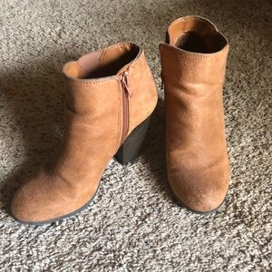 Fergalicious tan booties